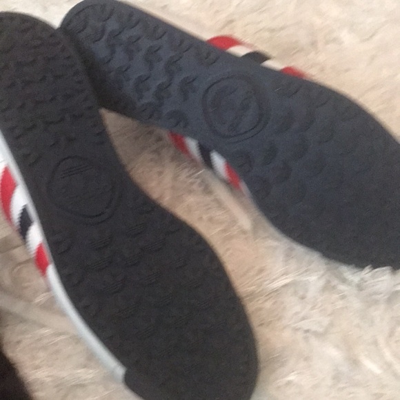 Men adidas, hard to find - Picture 7 of 7